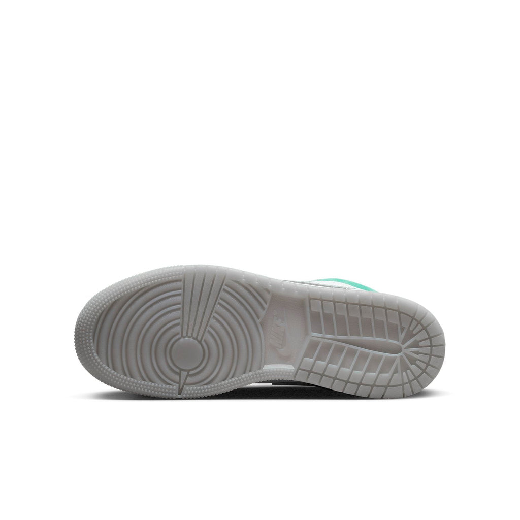 (GS) Air Jordan 1 Low SE 'New Emerald' DO8244-301