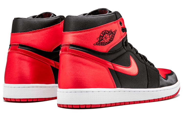 Air Jordan 1 Retro High OG SE 'Satin Banned' 917359-001