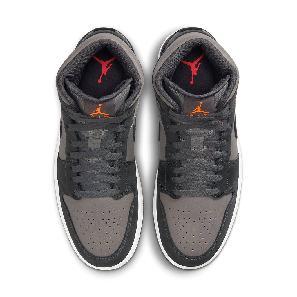 Air Jordan 1 Mid SE 'Night Stadium' FQ8338-017