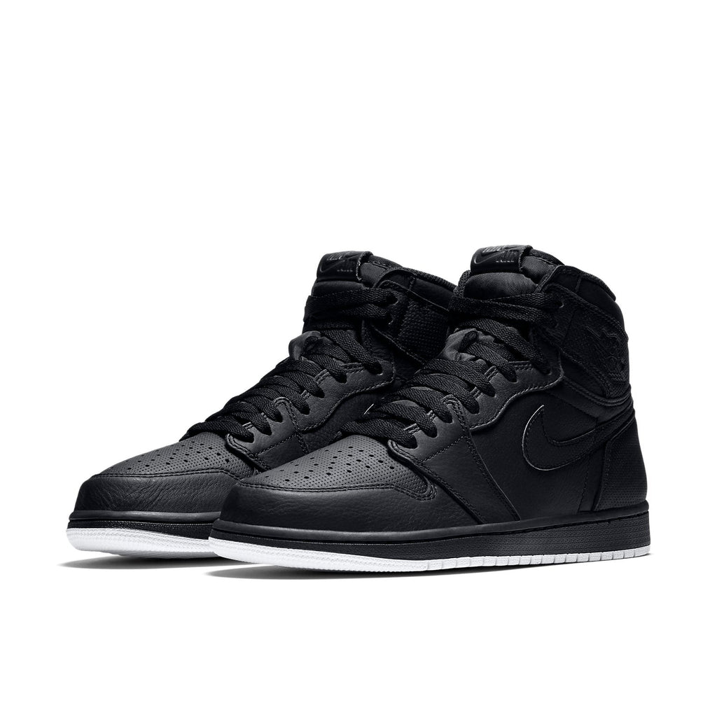 Air Jordan 1 Retro High OG 'Perforated' 555088-002