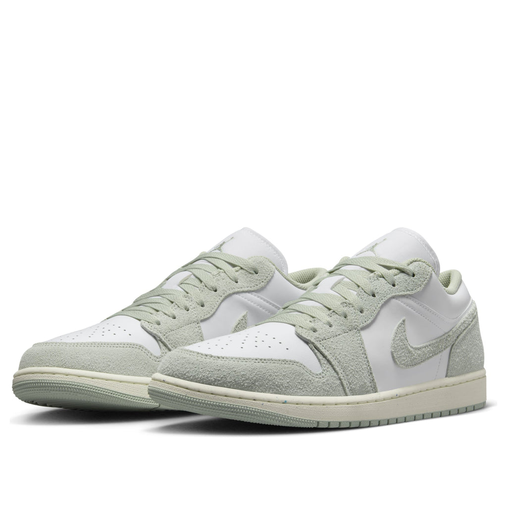 Air Jordan 1 Low SE 'White Seafoam' FN5214-131