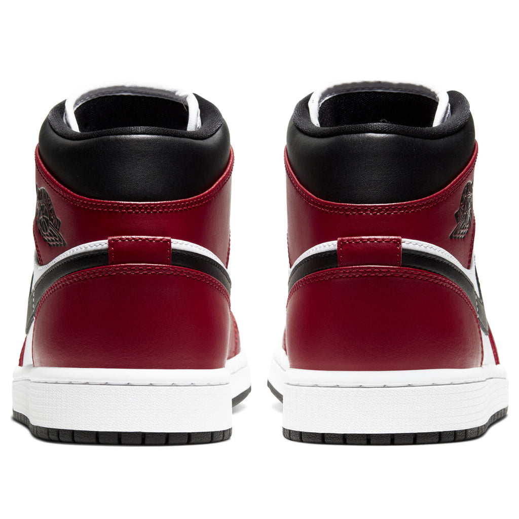 Air Jordan 1 Mid 'Chicago Black Toe' 554724-069