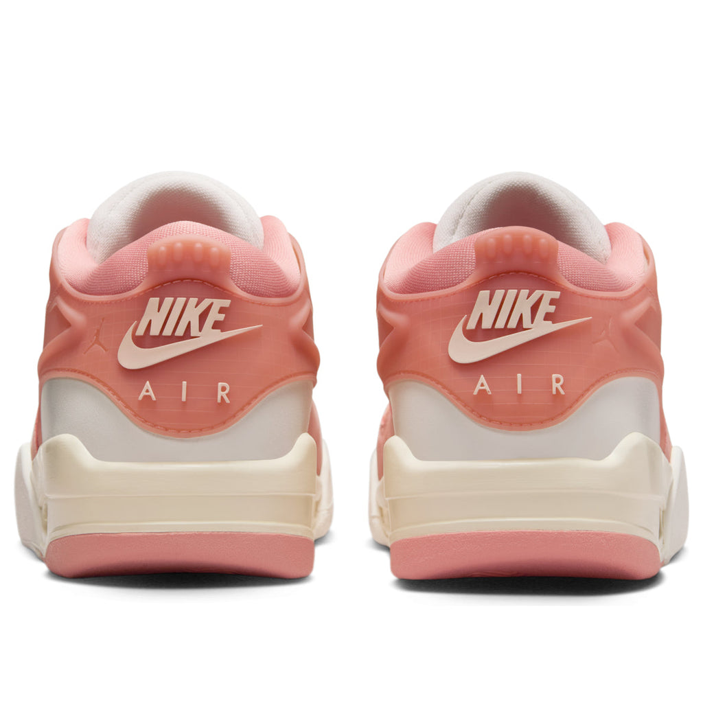 (WMNS) Air Jordan 4 RM 'Guava Ice' FQ7940-808