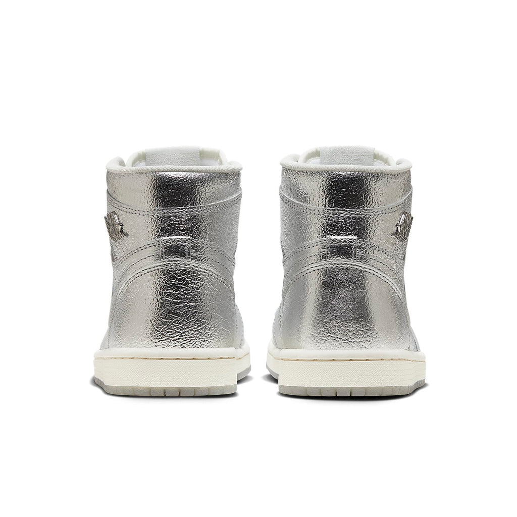 (WMNS) Air Jordan 1 Retro High OG 'Chrome' FN7249-001