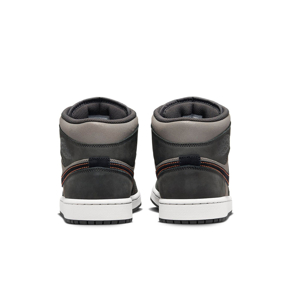 Air Jordan 1 Mid SE 'Night Stadium' FQ8338-017