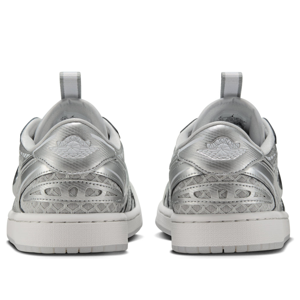(WMNS) Air Jordan 1 Low Method of Make V3 'Neutral Grey Silver' HQ2186-002