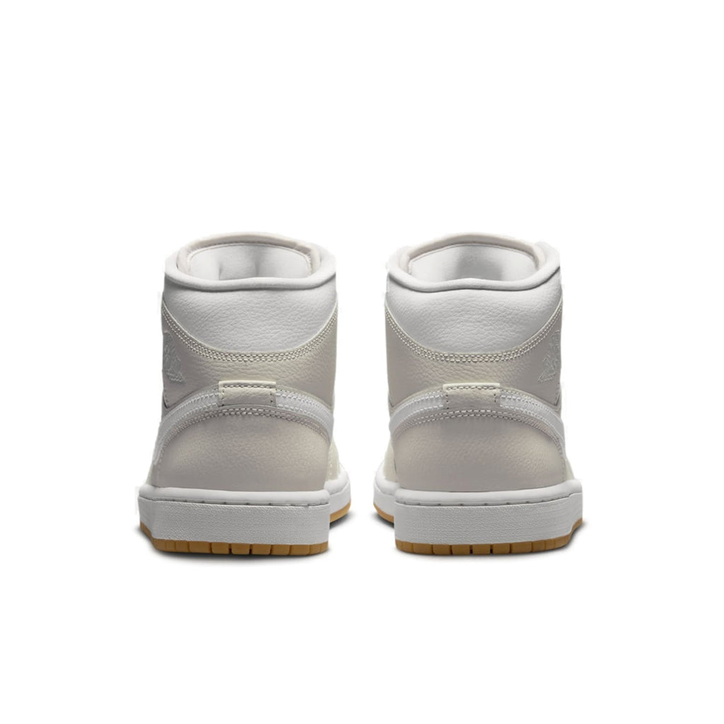 (WMNS) Air Jordan 1 Mid 'Phantom Gum' BQ6472-021
