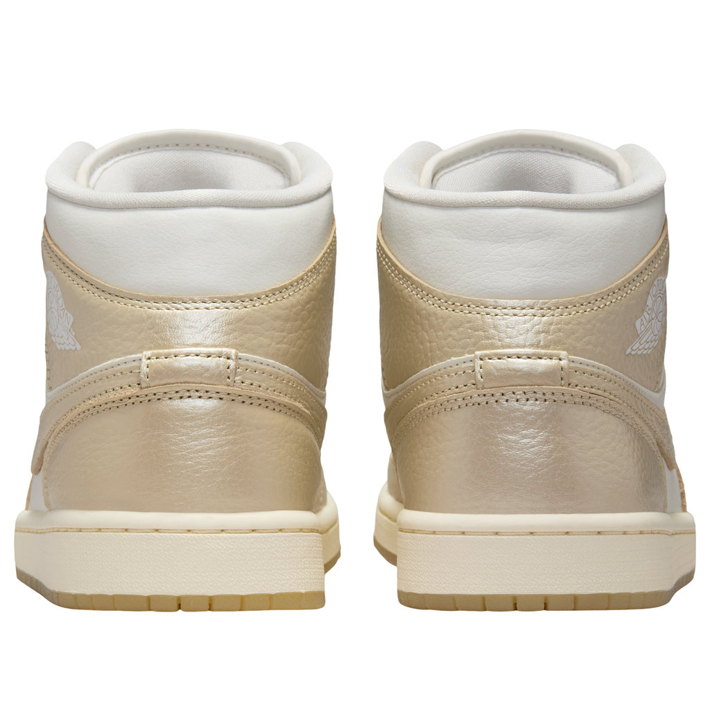 (WMNS) Air Jordan 1 Mid SE 'Metallic Team Gold' HV5159-100