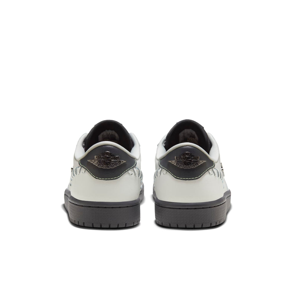 (WMNS) Air Jordan 1 MM Low 'Phantom Dust Metallic Dark Grey' HM3689-001