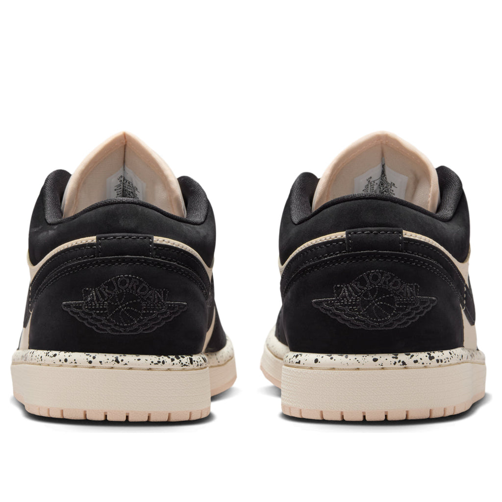 (WMNS) Air Jordan 1 Low 'Black Guava Ice' DC0774-003