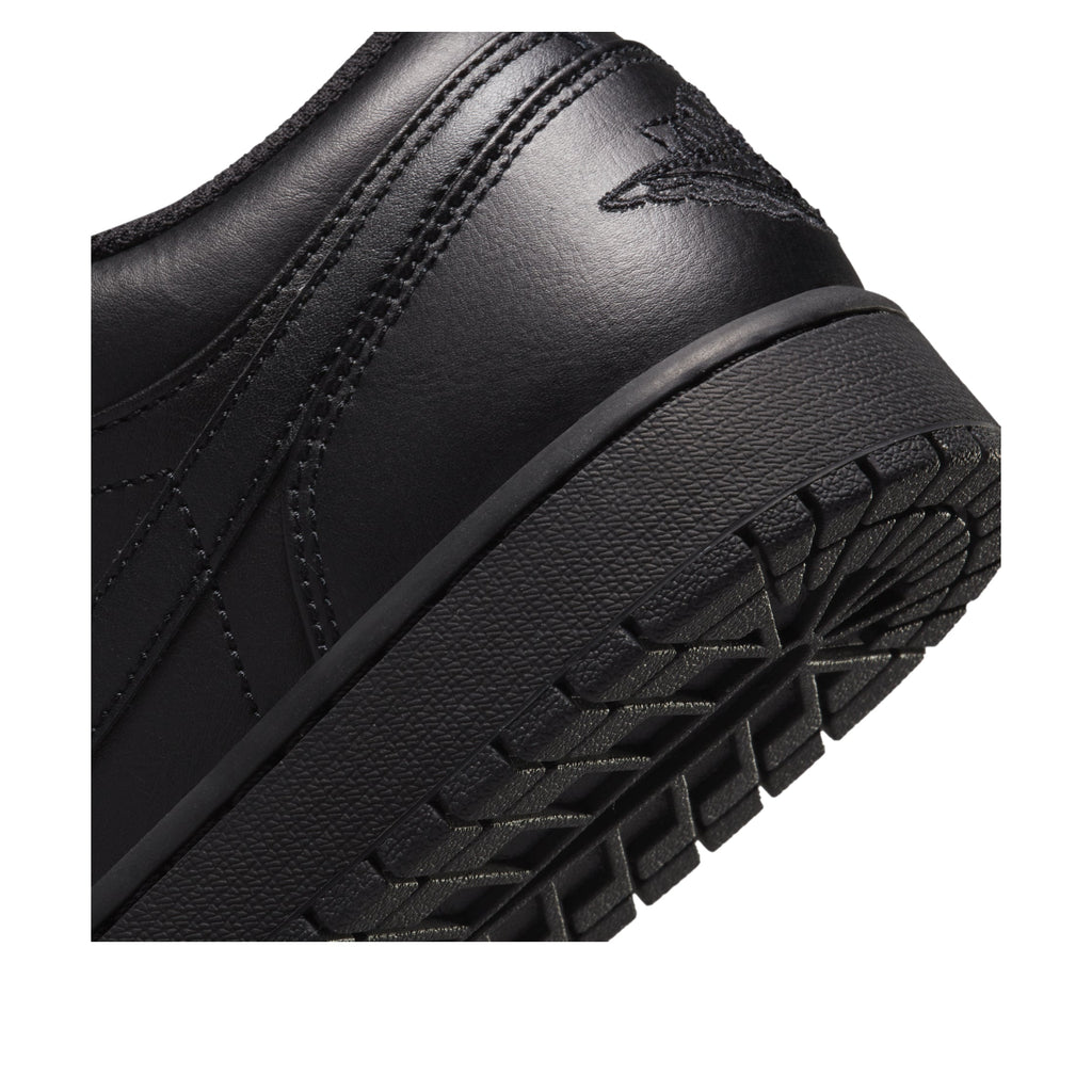 Air Jordan 1 Low 'Triple Black' 2022 553558-093
