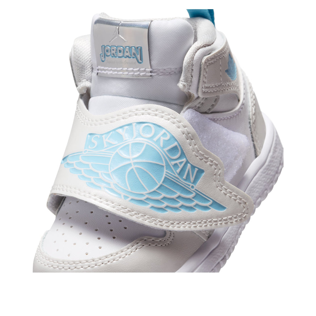 (TD) Air Jordan Sky Jordan 1 'Photon Dust Blue Chill'  HV4766-014