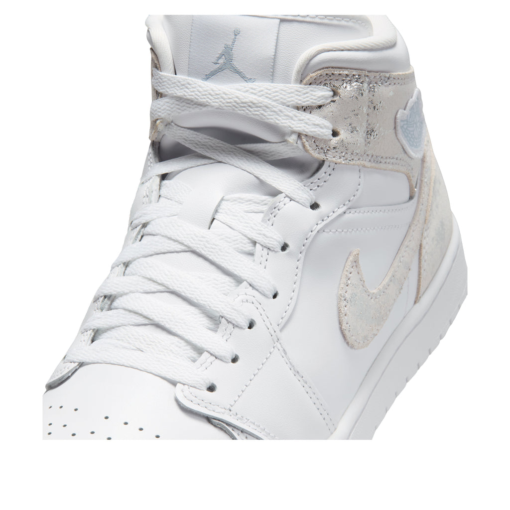 Air Jordan 1 Mid SE 'Distressed White Field Silver' IR2271-100