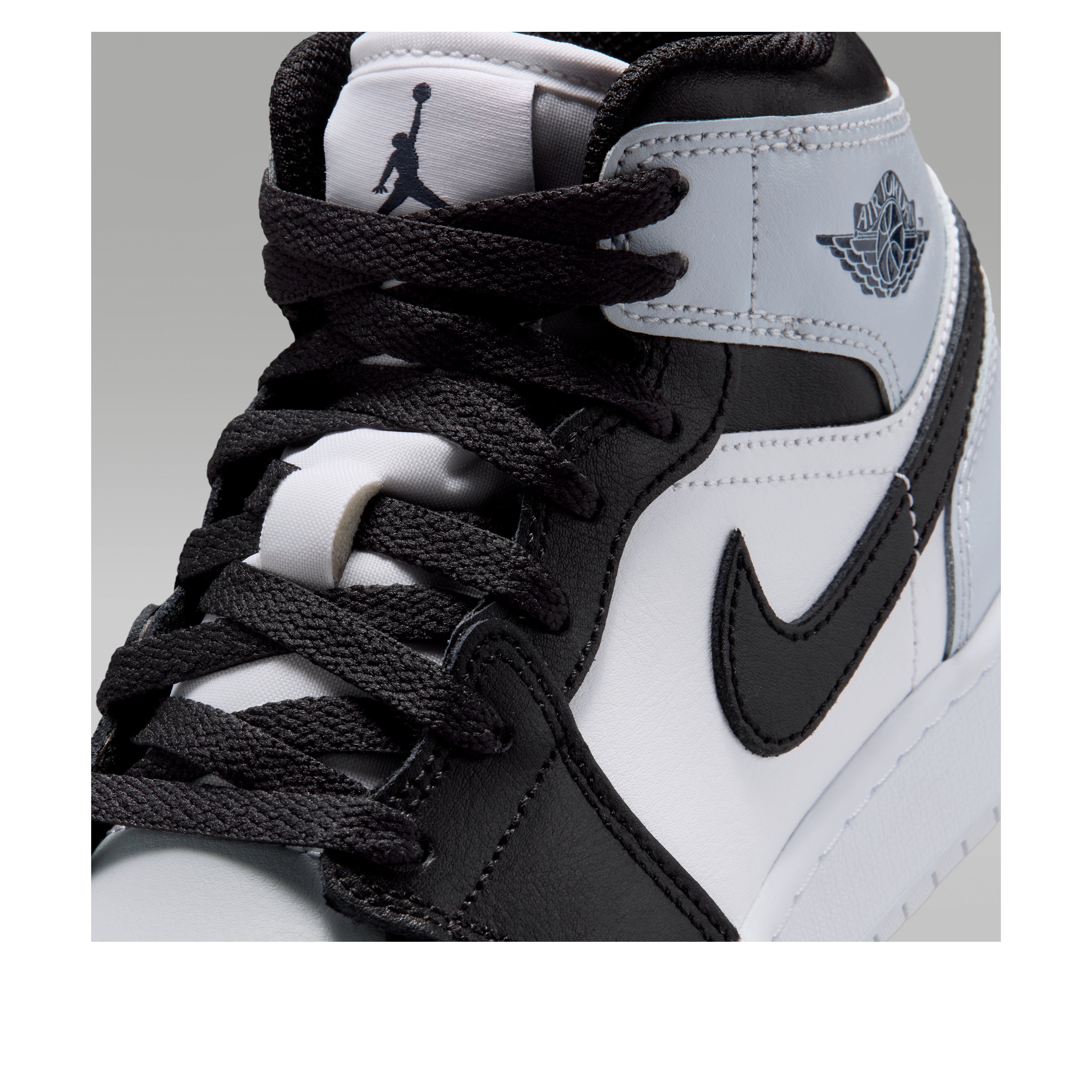 (GS) Air Jordan 1 Mid 'Black Aura Squadron Blue' DQ8423-002