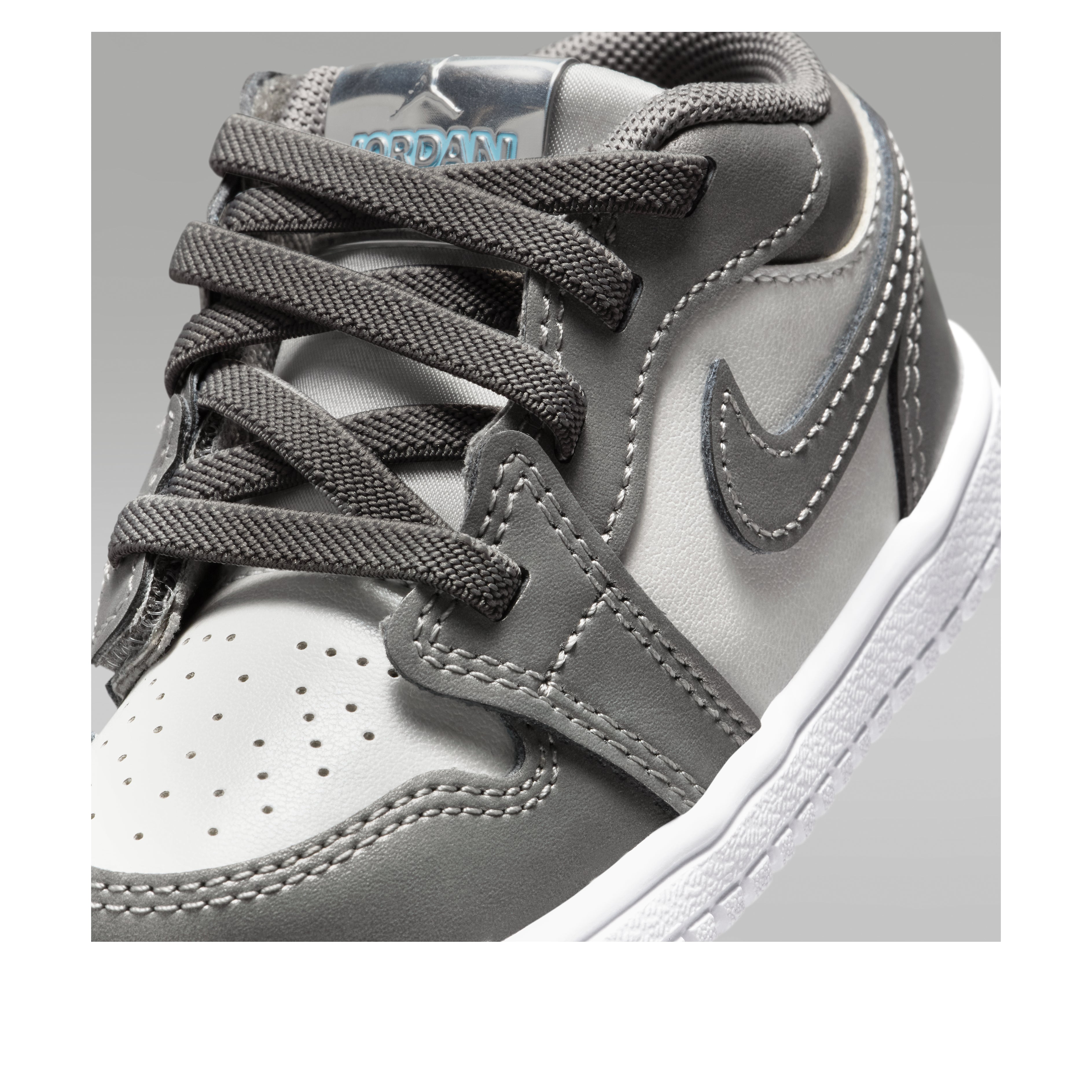 (TD) Air Jordan 1 Low Alt SE 'Flat Pewter Photon Dust White' HV4728-014