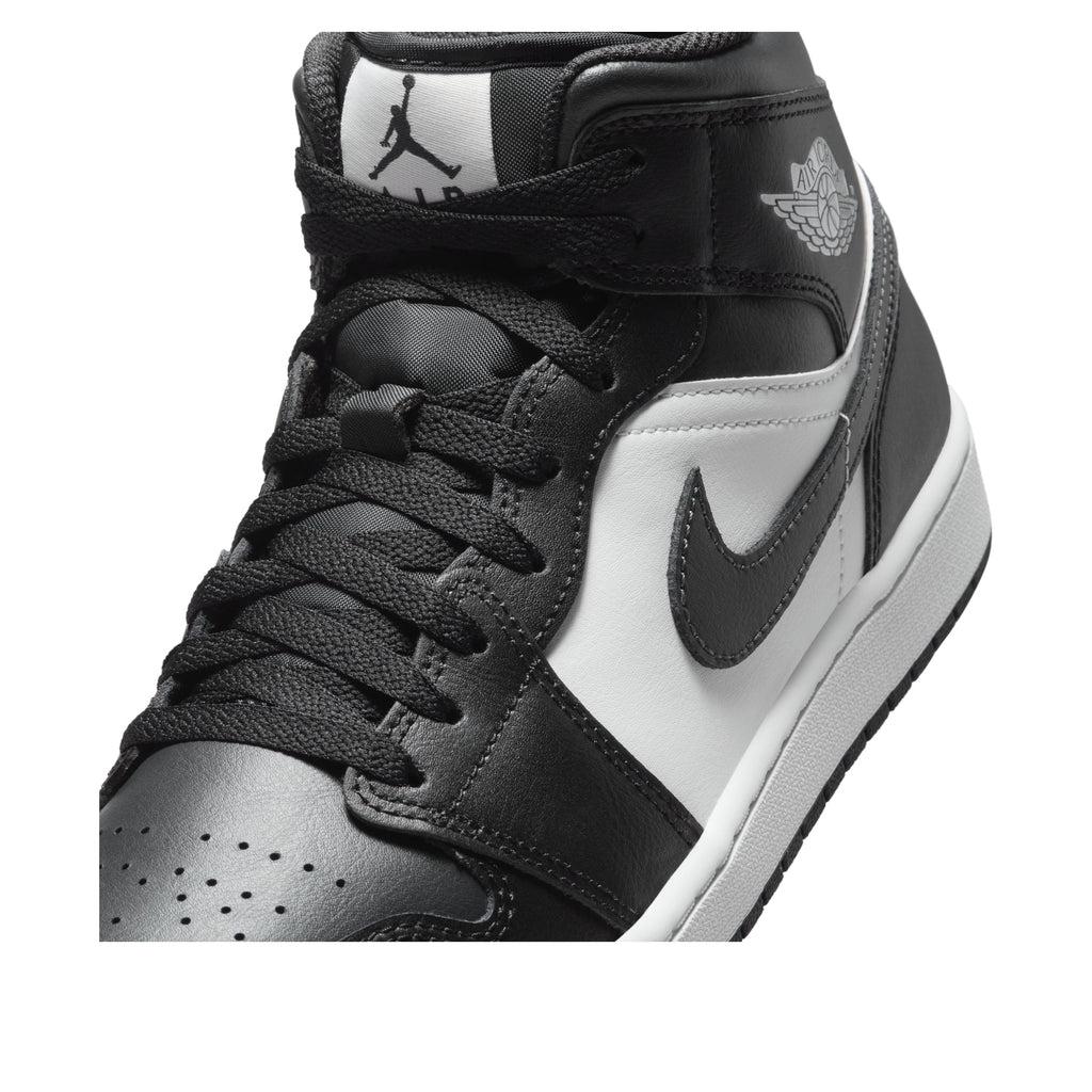Air Jordan 1 Mid 'Off Noir Toe' DQ8426-010